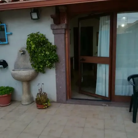 Dom wakacyjny Casa Pinella Villamassargia